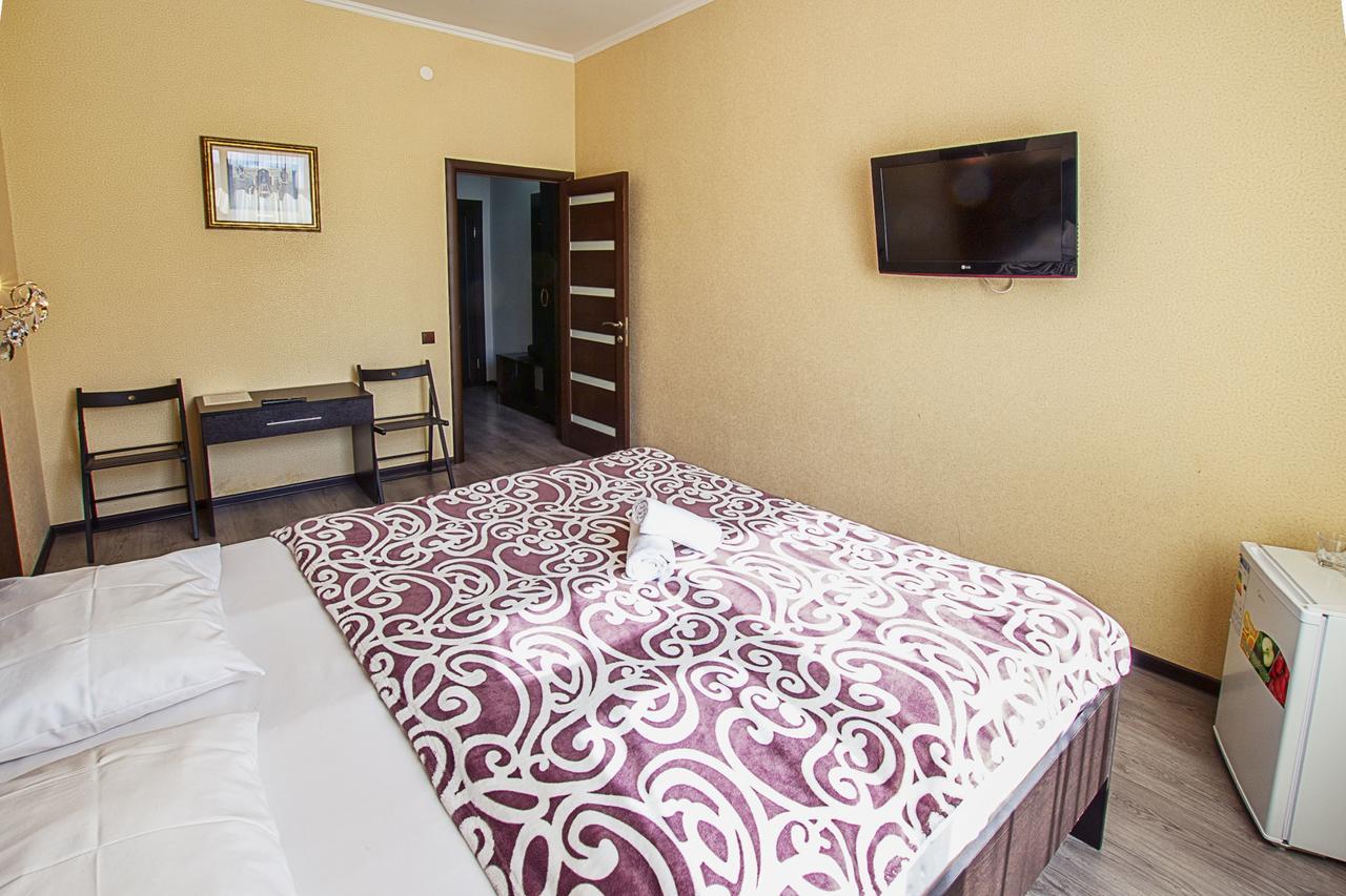Mini Hotel Bereket Dip Nur-Sultan  Exterior photo